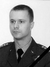 Kapitan pilot Arkadiusz Protasiuk. Fot. www.sp.mil.pl