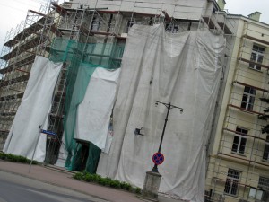 W 2010 roku budynek KMP Siedlce przechodził remont zewnętrzny. Fot. BG