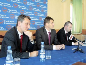 Jacek Kozaczyński (w środku) zastąpił Marka Kordeckiego. Fot. AB