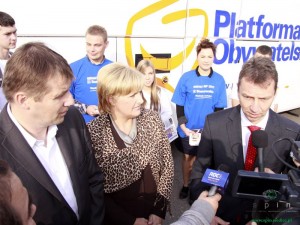 Od lewej: Jacek Kozaczyński, Marta Sosnowska i Andrzej Halicki przed wyborami 2011. Fot. AB